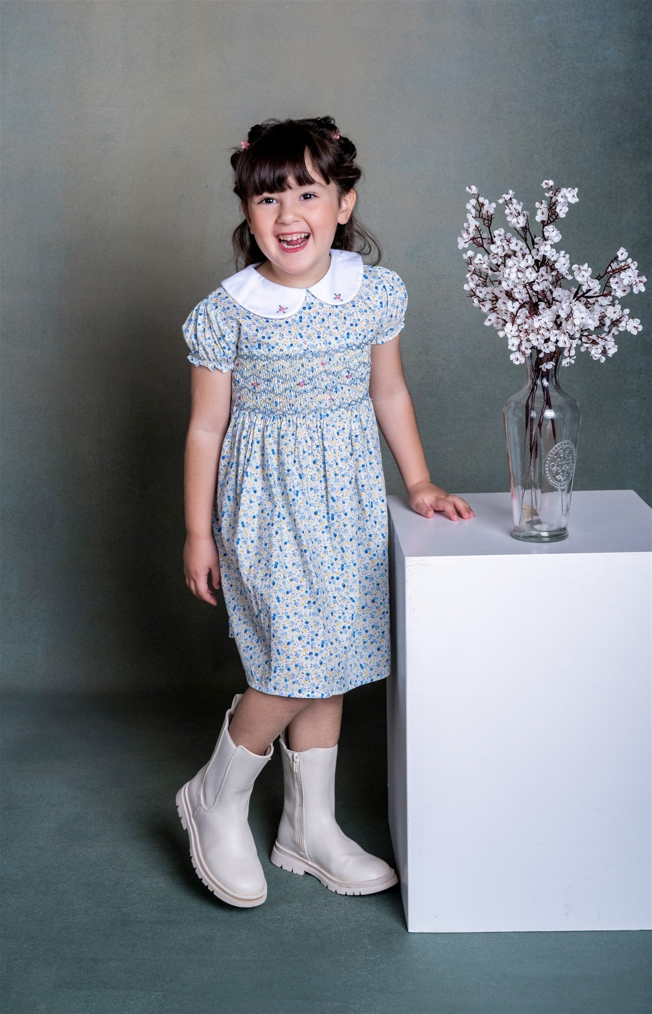 Girls Smocked Dress Flora – Yara clothing nz