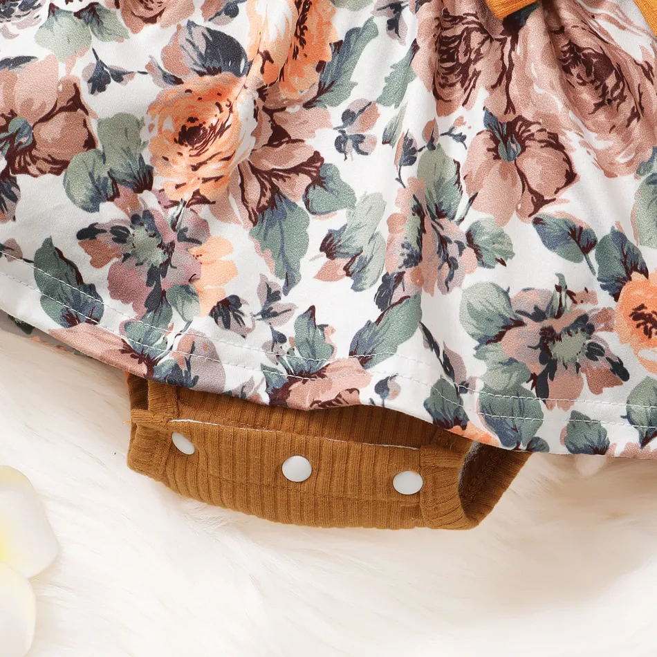 Baby Girl  Ribbed Romper and Floral Print Bowknot Suspender Skirt Set