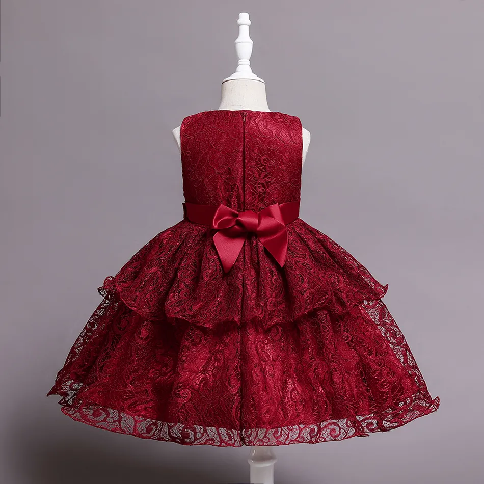 Lace Design Sleeveless Layered Princess Party Dress